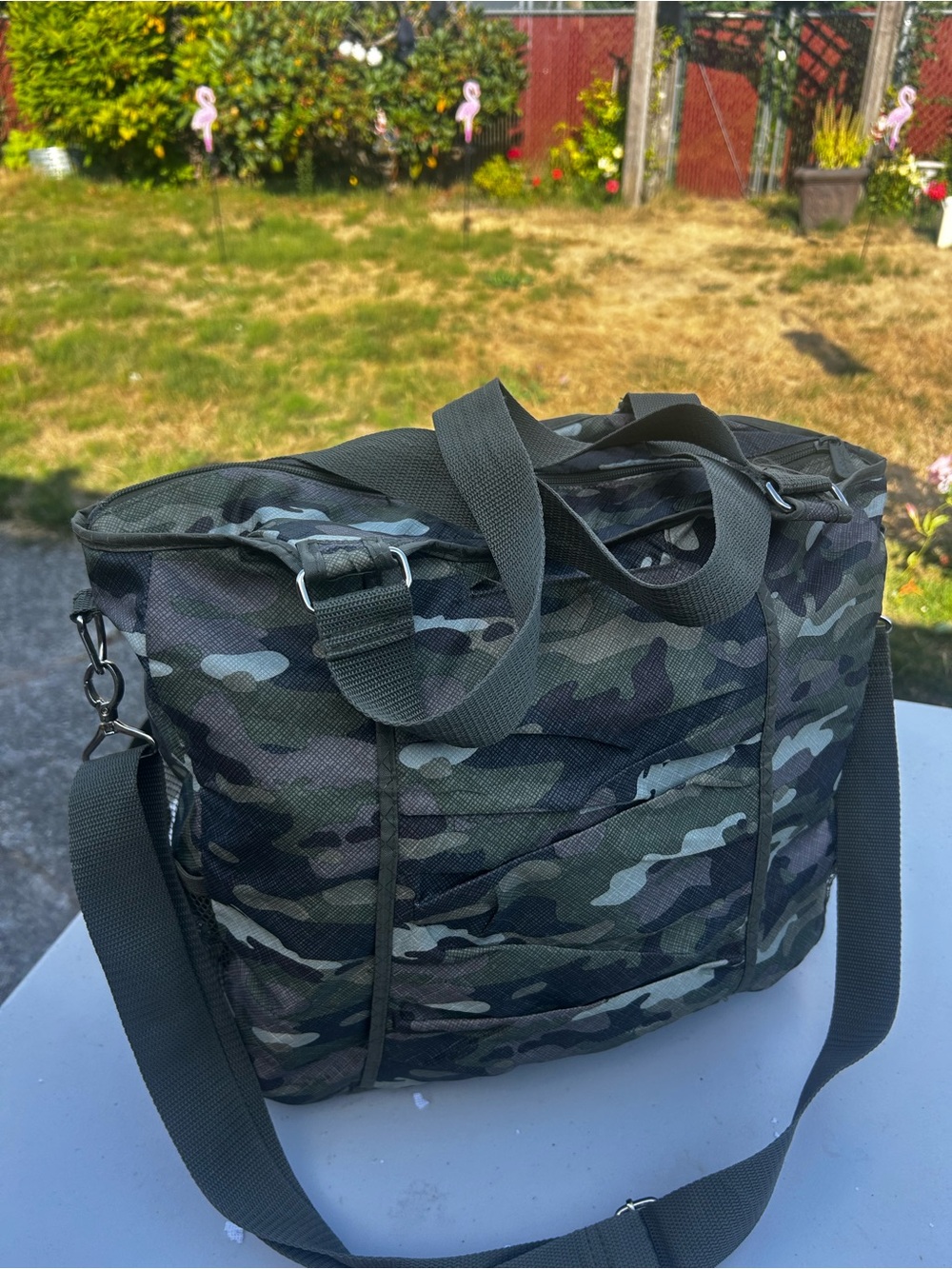 Thirty One All Pro Tote Bag Men's Camouflage with Shoulder Strap Sz 16”X15”X9”